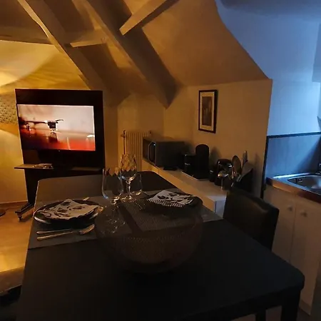 La Belle Mosane De La Plante Apartment